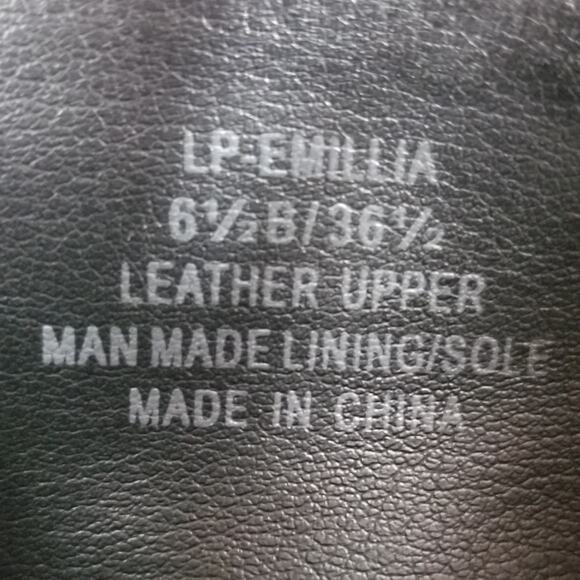 Lucky Brand Emillia Women's Black Suede Lace Up Desert Booties Size 6.5 - Picture 7 of 7